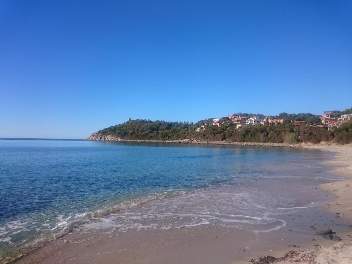 Un Po Di Relax A Pochi Passi Dal Mare! Lägenhet Àrbatax Exteriör bild